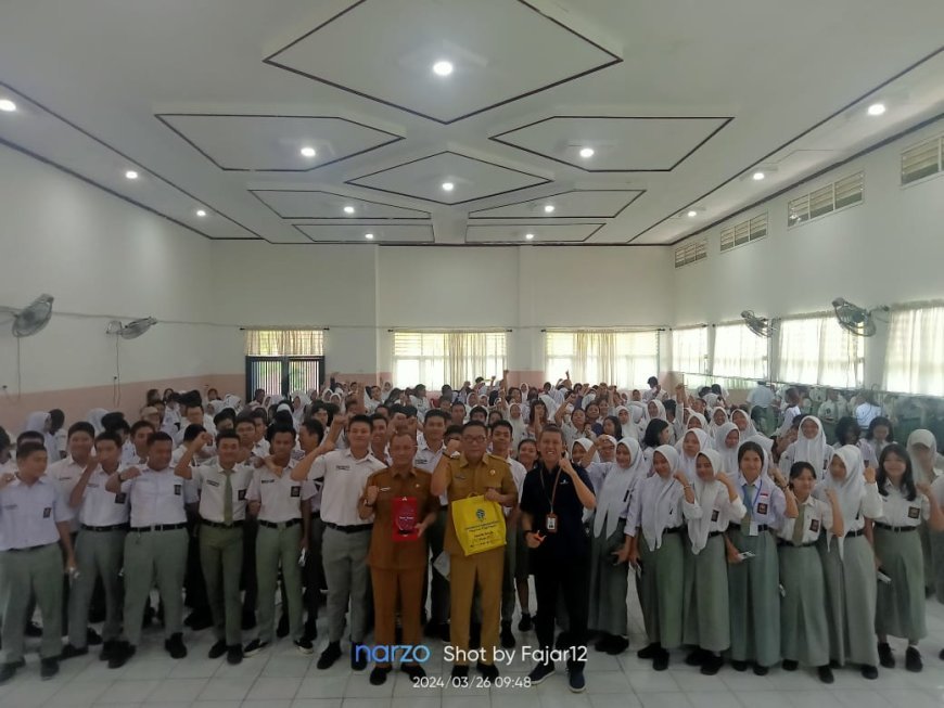 Kunjungi SMKN 10 Kota Medan, Yasir Riady: UT Siapkan Roadmap Masa Depan