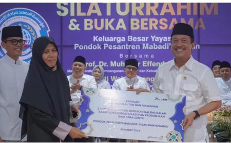 Wujud Kepedulian, KKP Salurkan 15 ton ikan untuk Pesantren Jawa Timur dan Jawa Tengah