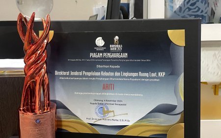 Ditjen PKRL Raih Penghargaan Bhumandala Nama Rupabumi dari Badan Informasi Geospasial