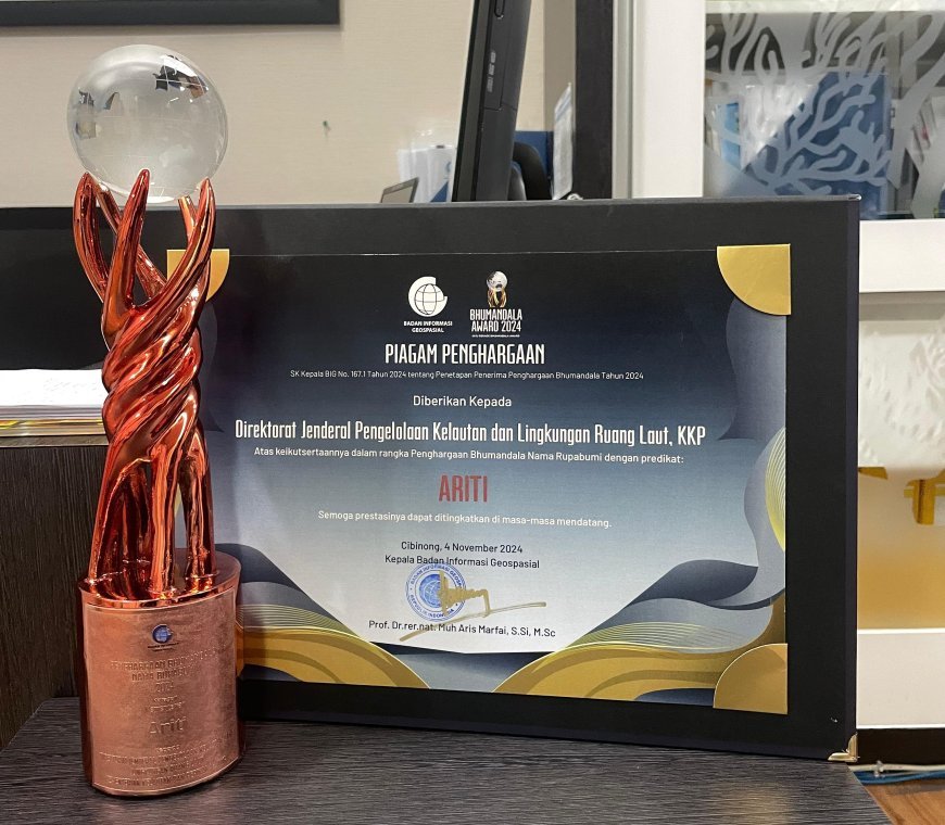 Ditjen PKRL Raih Penghargaan Bhumandala Nama Rupabumi dari Badan Informasi Geospasial