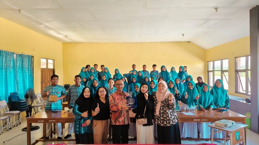 Prodi Pendidikan Bahasa Jerman UNESA Sukses Gelar PKM di SMAN 1 Driyorejo Surabaya