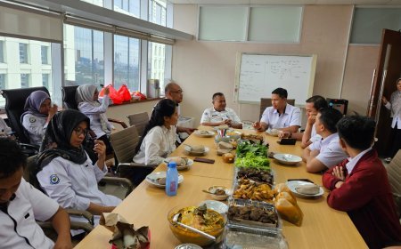 Jejak Berpindah, Pangkat Meninggi, Hati Terikat