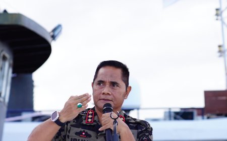 KKP Amankan 21 Rumpon dan 1 Kapal Ikan Asing Ilegal di Laut Sulawesi