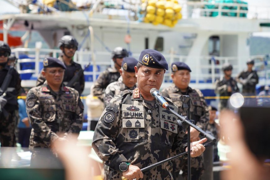 Kapal Pengawas PSDKP Rutin Lakukan Patroli Laut