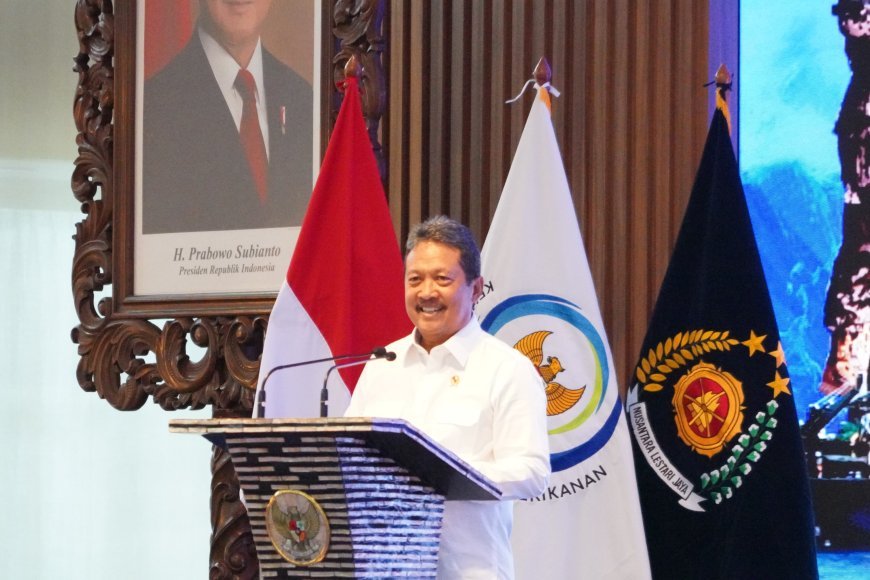 Menteri KKP: IUU Fishing Rugikan Negara