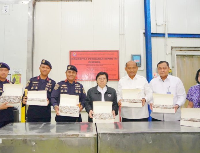 KKP Amankan 1.048 Ton Udang Impor, Potensi Kerugian Negara Rp405,8 Miliar
